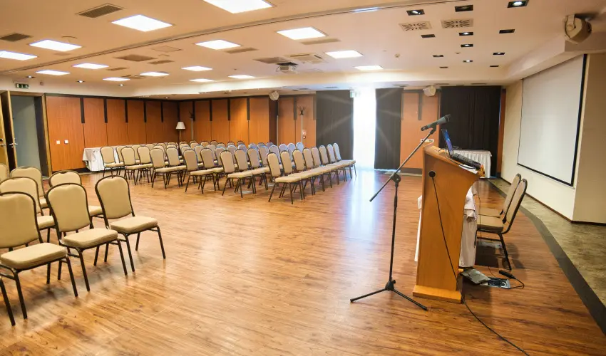 Hotel Atlantis Wellness & Conference Hajdszoboszl