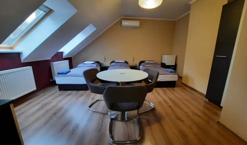 Borostyn Szllshely Debrecen