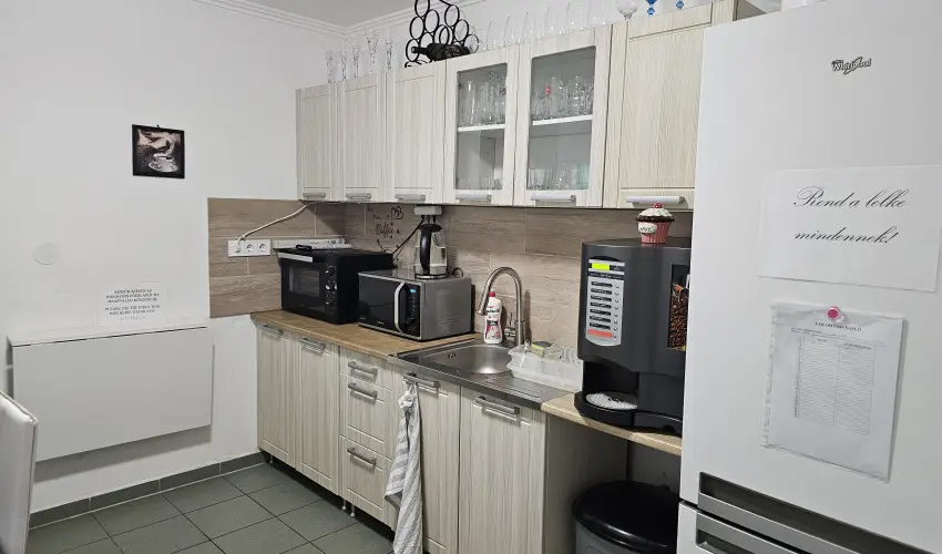 Borostyn Szllshely Debrecen