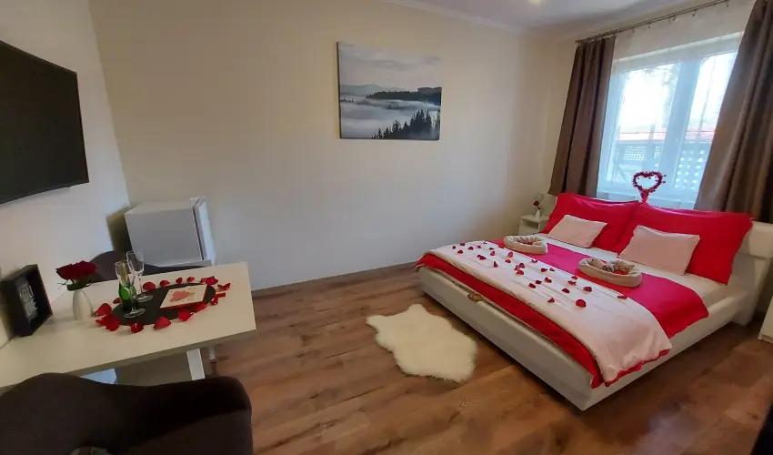 Borostyn Szllshely Debrecen