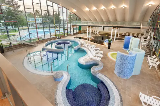 Hunguest Hotel Bke, Hajdszoboszl