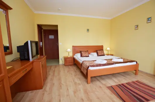 Hotel J�rja, Hajd�szoboszl�