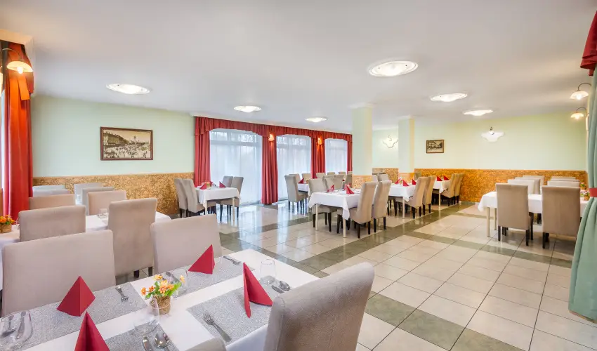 Plat�n Hotel Debrecen Debrecen