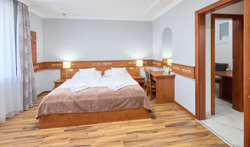 Silver Hotel Hajd�szoboszl�