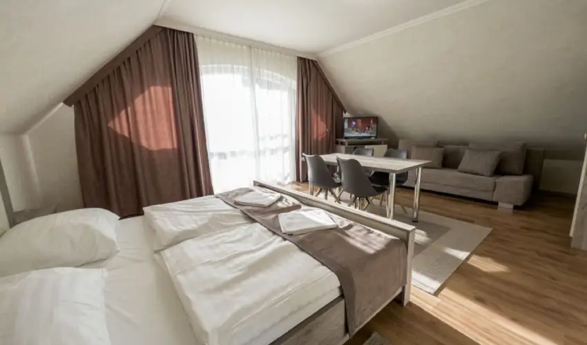 Jrja Panzi Hajdszoboszl