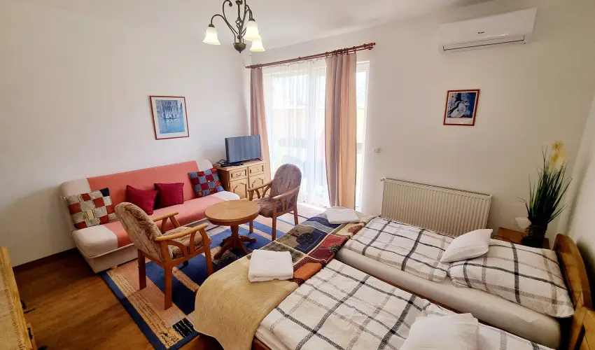 Jkai sor II. Apartman Hajdszoboszl
