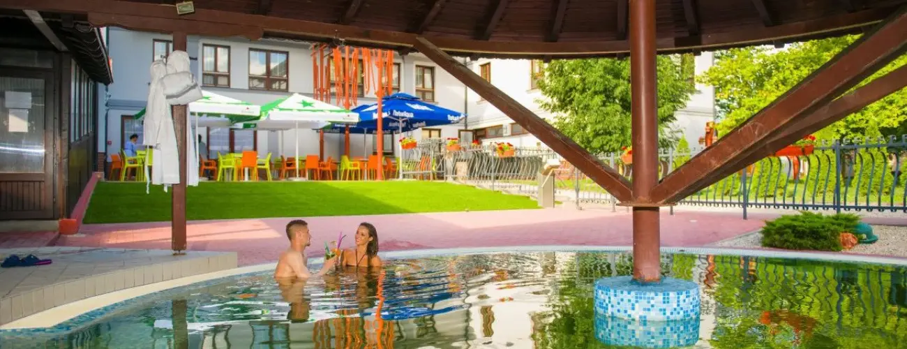 Hotel Kamilla Balmazjvros - Senior nyugdjas csomag htkzben, frdbelpvel (min. 3 j)