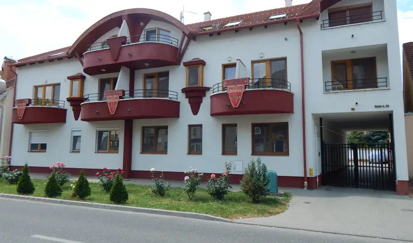 Major Panzi & tterem Hajdszoboszl