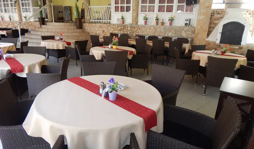 Major Panzi & tterem Hajdszoboszl