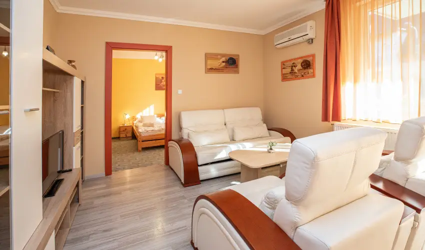 Major Panzi & tterem Hajdszoboszl