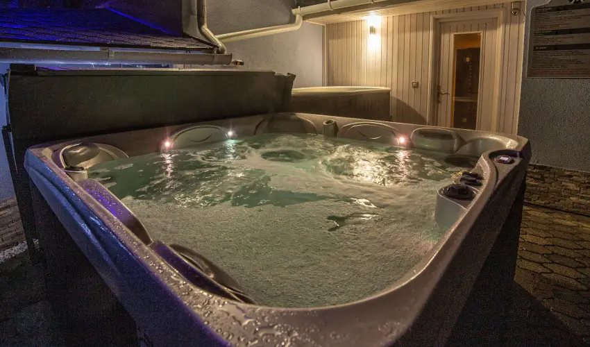 Mrvny Panzi Hajdszoboszl