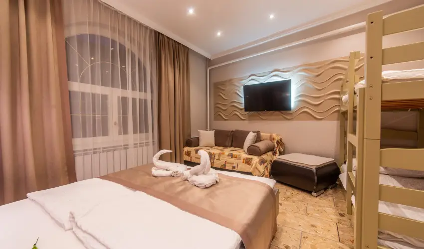 Mrvny Panzi Hajdszoboszl