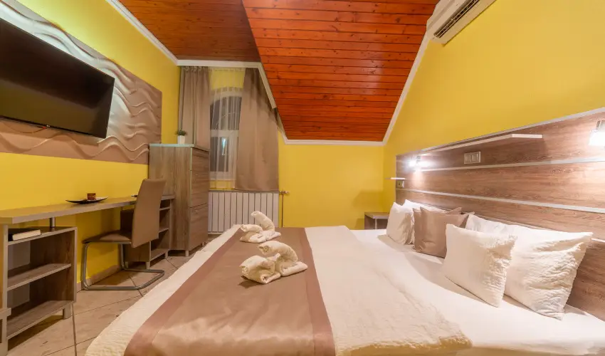 Mrvny Panzi Hajdszoboszl