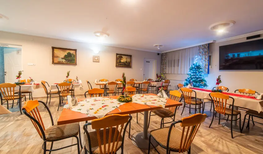 Mrvny Panzi Hajdszoboszl