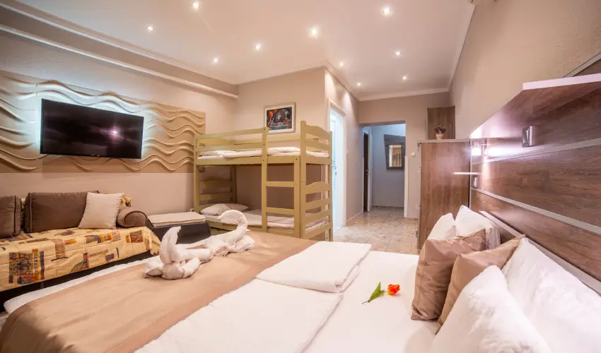 Mrvny Panzi Hajdszoboszl