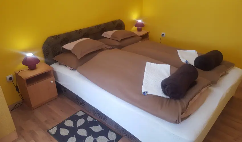 Mary Apartman Hajdszoboszl