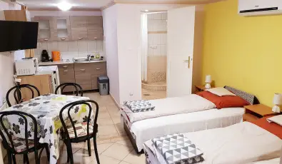 Mary Apartman Hajdszoboszl