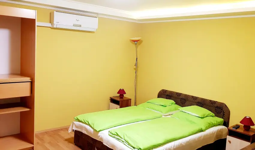 Mary Apartman Hajdszoboszl