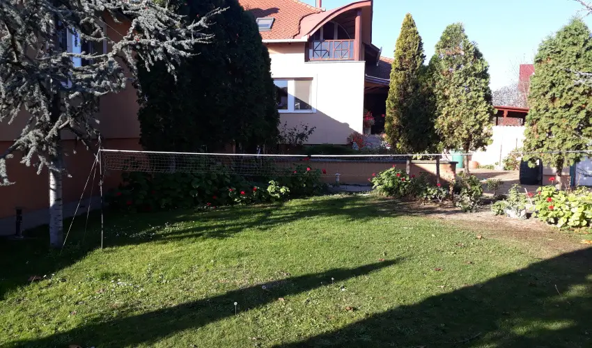 Napsugár Kenézy Lux Apartman Vendégházak Hajdúszoboszló