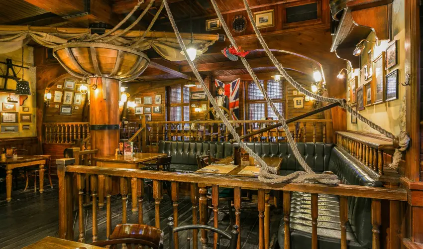 Nelson Hotel Hajd�szoboszl�