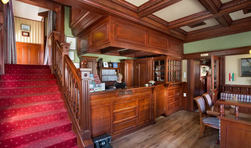 Nelson Hotel Hajd�szoboszl�