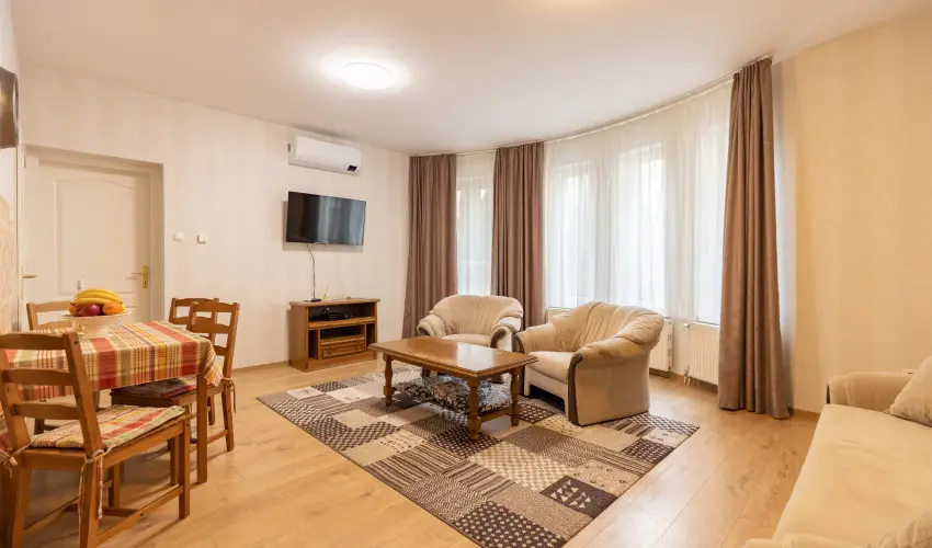 Skorpi Lak3 Hajdszoboszl