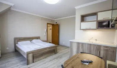 Skorpi� Lak Hajd�szoboszl�