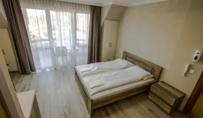 Skorpi� Lak Hajd�szoboszl�